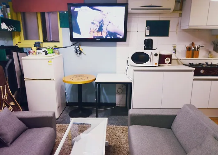 Yakorea Itaewon *