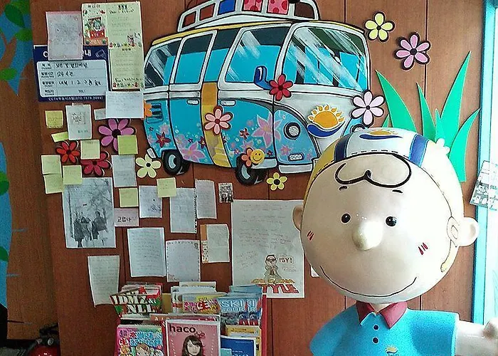 Yakorea Itaewon Hostel *